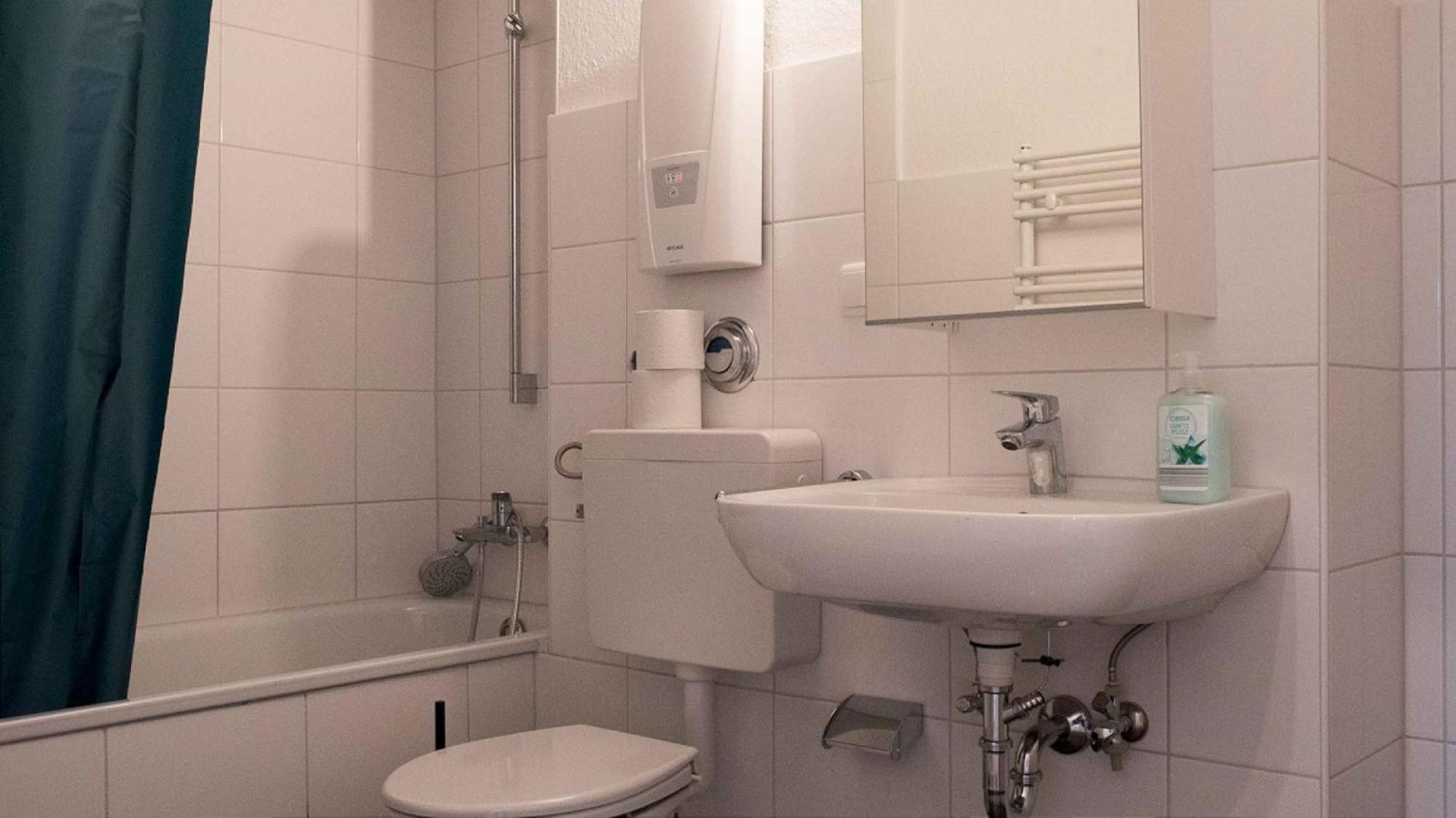 Work And Balcony Apartment *